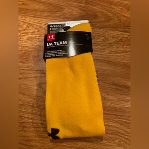 Men’s New Under Armour over the calf Socks